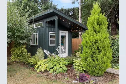31835 Eastway St, Lebanon, OR 97355 - Photo 38