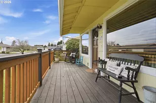 1237 Quinn Rd, Woodburn, OR 97071 - Photo 8