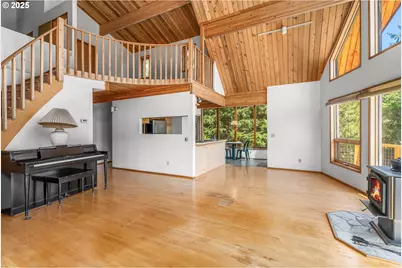 670 Old Homestead Rd, Oakland, OR 97462 - Photo 6