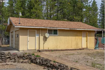 52128 Stearns Rd, La Pine, OR 97739 - Photo 18