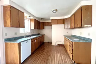 620 S Wasson St, Coos Bay, OR 97420 - Photo 4