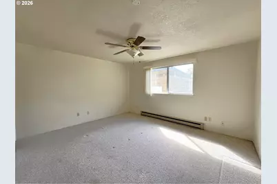 620 S Wasson St, Coos Bay, OR 97420 - Photo 8