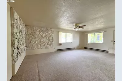 620 S Wasson St, Coos Bay, OR 97420 - Photo 4