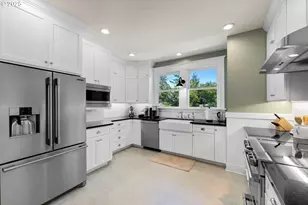 363 S Empire Blvd, Coos Bay, OR 97420 - Photo 22