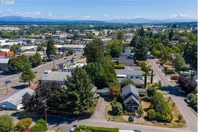 6026 NE 57th Ave, Portland, OR 97218 - Photo 36