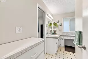 2223 SE 139th Ave, Portland, OR 97233 - Photo 34