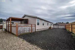 1060 Cedar Loop, Lakeside, OR 97449 - Photo 6