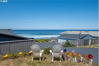 4875 N Highway 101, Depoe Bay, OR 97341 - Photo 6