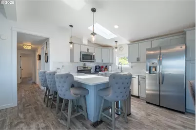 4875 N Highway 101, Depoe Bay, OR 97341 - Photo 18