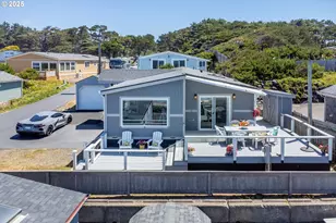 4875 N Hwy 101, Depoe Bay, OR 97341 - Photo 10