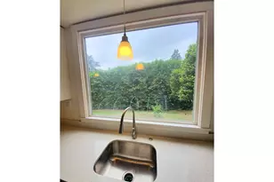 745 SW Maplecrest Dr, Portland, OR 97219 - Photo 10