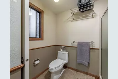 4386 NW Bramblewood Ct, Albany, OR 97321 - Photo 36