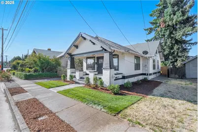 1078 Young St, Woodburn, OR 97071 - Photo 38