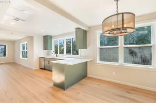 1078 Young St, Woodburn, OR 97071 - Photo 16