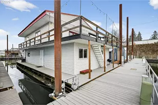 1849 N Jantzen Ave, Portland, OR 97217 - Photo 4