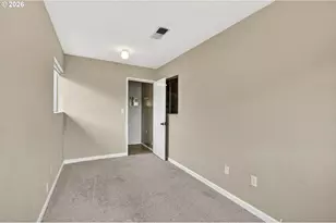 1849 N Jantzen Ave, Portland, OR 97217 - Photo 12