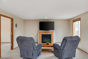 2366 Baines Blvd, Hubbard, OR 97032 - Photo 18