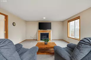 2366 Baines Blvd, Hubbard, OR 97032 - Photo 8