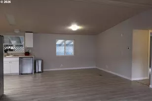 1699 N Terry St, Eugene, OR 97402 - Photo 8