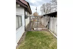 1905 Cherry St, Baker City, OR 97814 - Photo 16