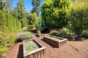 6305 SW Sweetbriar Ct, Portland, OR 97221 - Photo 44