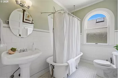3425 S Corbett Ave, Portland, OR 97239 - Photo 22