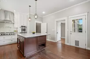 3425 S Corbett Ave, Portland, OR 97239 - Photo 14