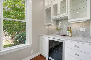 3425 S Corbett Ave, Portland, OR 97239 - Photo 18
