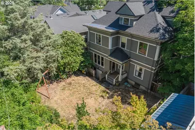 3425 S Corbett Ave, Portland, OR 97239 - Photo 42