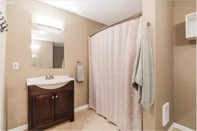 30062 Maple Dr, Rainier, OR 97048 - Photo 16