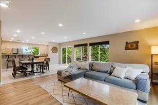 30062 Maple Dr, Rainier, OR 97048 - Photo 6