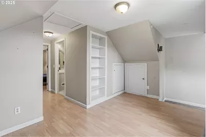 585 Madrona Ave S, Salem, OR 97302 - Photo 20