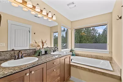 5579 SE Old Woods Loop, Gresham, OR 97080 - Photo 12