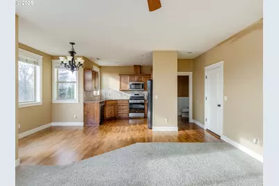2105 34th St, Washougal, WA 98671 - Photo 10