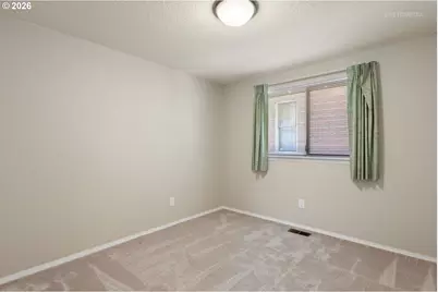4137 SE Ivon St, Portland, OR 97202 - Photo 20