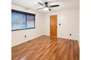 1510 NW Lester St, Roseburg, OR 97471 - Photo 8