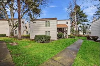 11683 SW Boones Bend Dr, Beaverton, OR 97008 - Photo 2