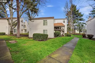 11683 SW Boones Bend Dr, Beaverton, OR 97008 - Photo 2