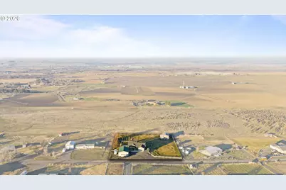 31173 Shelley Ln, Hermiston, OR 97838 - Photo 2