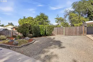 3470 Hyacinth St, Eugene, OR 97404 - Photo 4