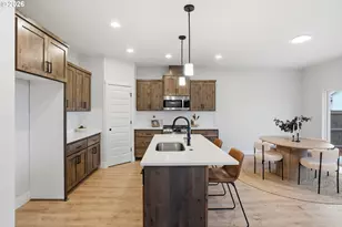 621 SE 34th St, Battle Ground, WA 98604 - Photo 10