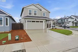621 SE 34th St, Battle Ground, WA 98604 - Photo 2
