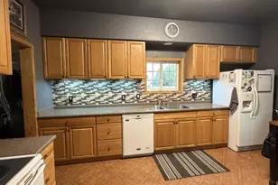1390 Alder St, Elgin, OR 97827 - Photo 2