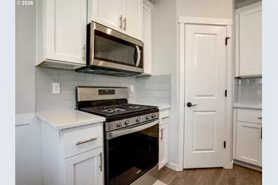 4949 Gemini Ave NE, Salem, OR 97305 - Photo 16
