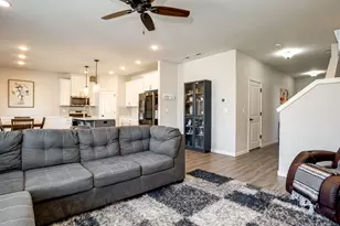 4949 Gemini Ave NE, Salem, OR 97305 - Photo 10