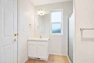 2350 Jathom Ln, Longview, WA 98632 - Photo 14
