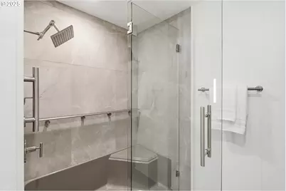 1420 NW Lovejoy St #725, Portland, OR 97209 - Photo 20