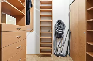 1420 NW Lovejoy St, Portland, OR 97209 - Photo 12