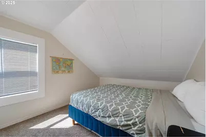 240 S Harbor St, Rockaway Beach, OR 97136 - Photo 24