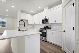 16796 SW Perth Rd, Tigard, OR 97140 - Photo 4